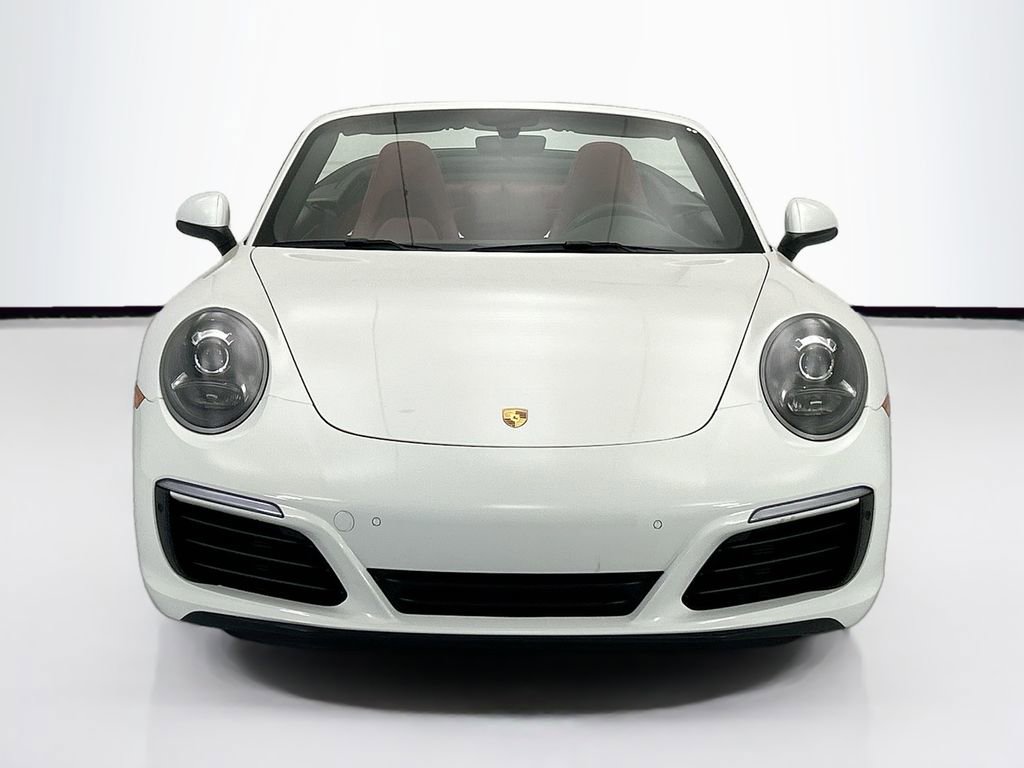 Used 2019 Porsche 911 Carrera S image 2