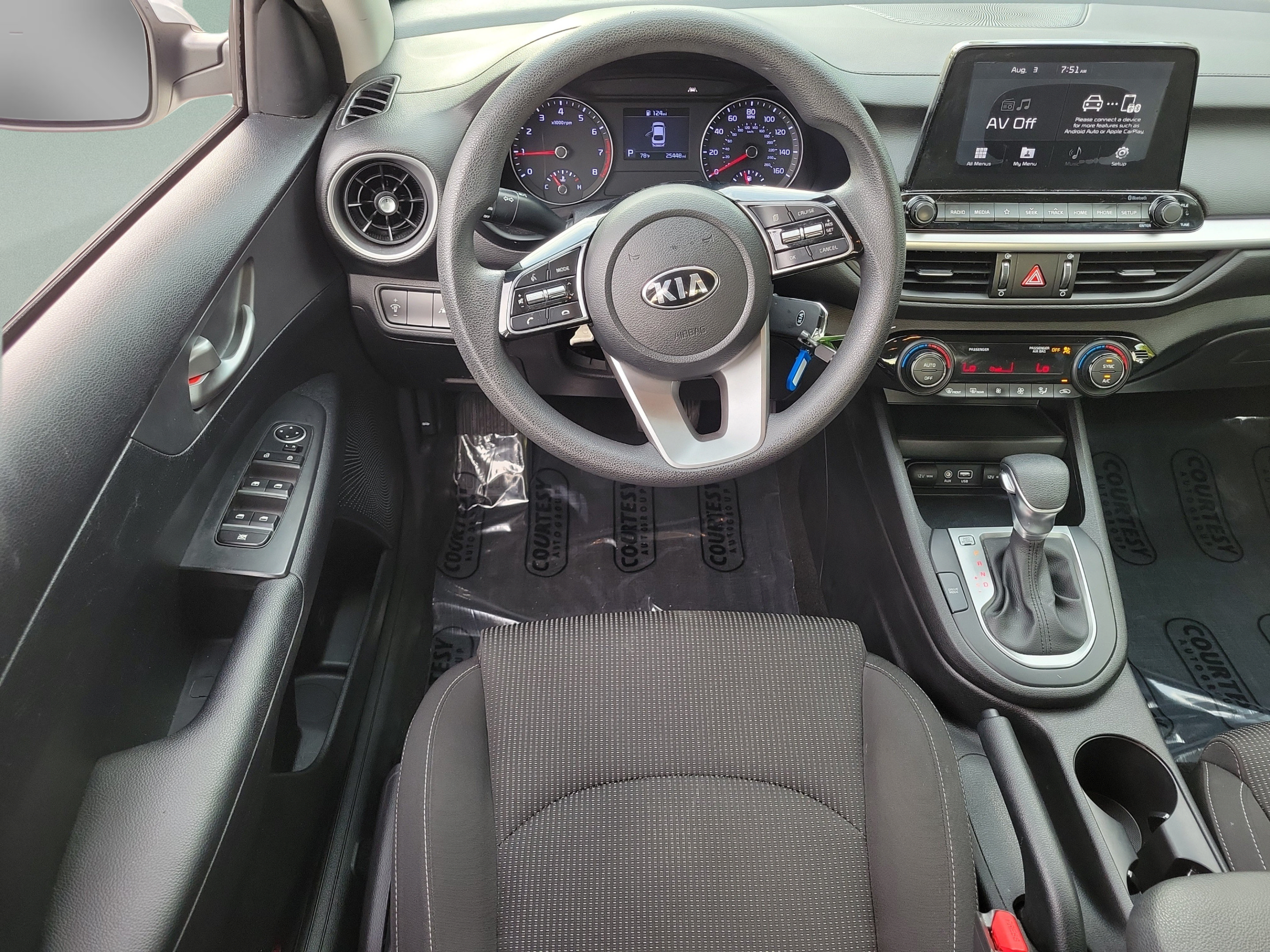 Used 2019 Kia Forte LXS FWD image 9