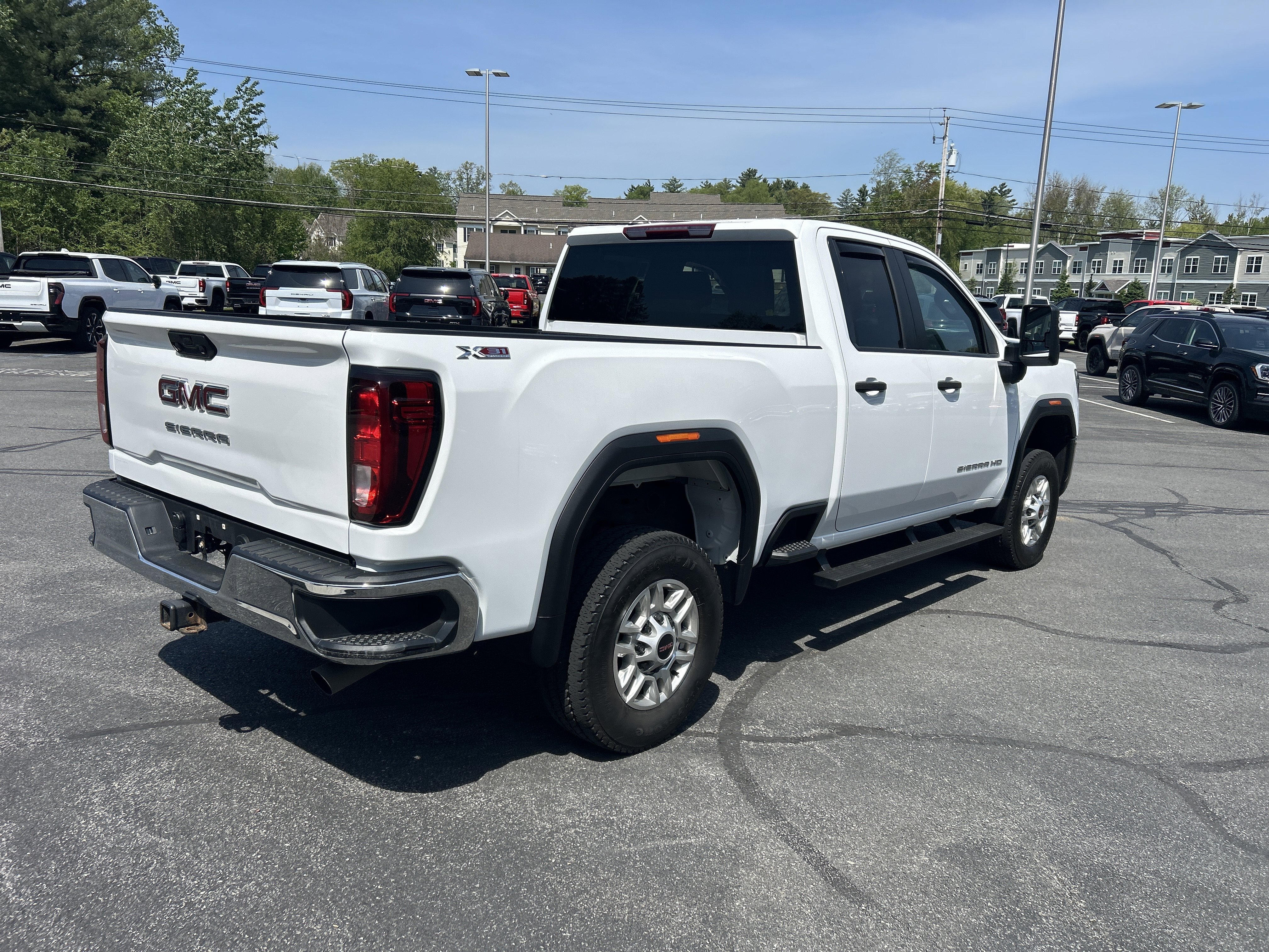 Used 2024 GMC Sierra 2500 Pro AWD/4WD image 12