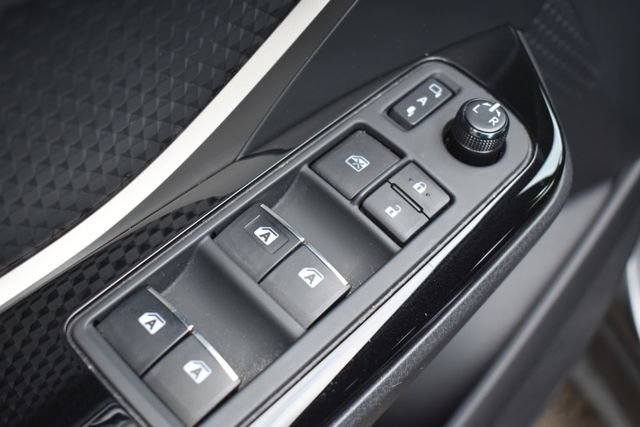 Used 2019 Toyota C-HR XLE FWD image 18