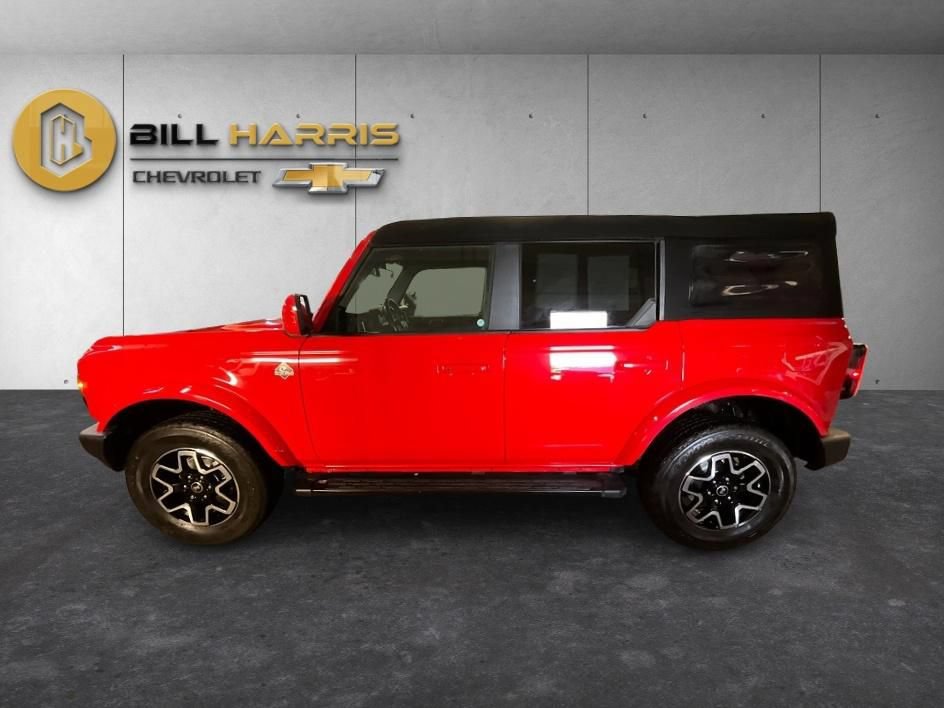 Used 2023 Ford Bronco Outer Banks AWD/4WD image 13