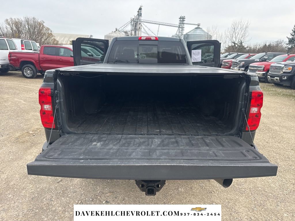 Used 2018 Chevrolet Silverado 2500 LTZ w/ LTZ Plus Package AWD/4WD image 37