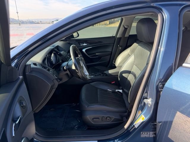 Used 2011 Buick Regal CXL w/ RL5 Preferred Equipment Group FWD image 10