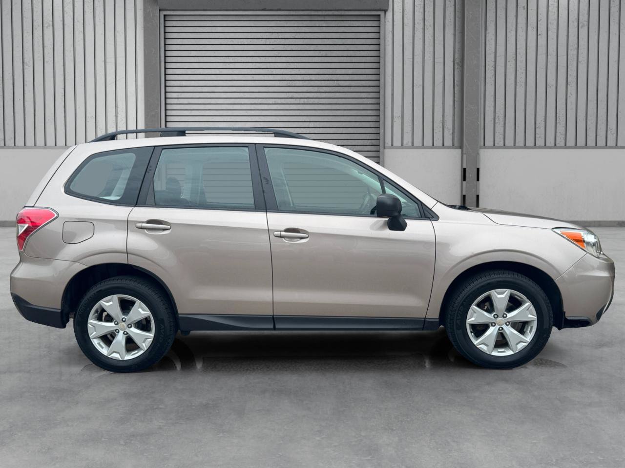 Used 2015 Subaru Forester 2.5i w/ Alloy Wheel Package AWD/4WD image 30