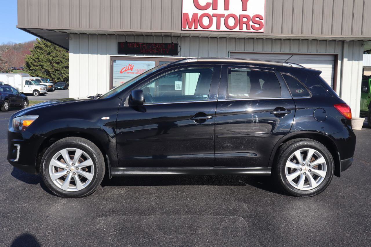 Used 2015 Mitsubishi Outlander Sport SE image 10