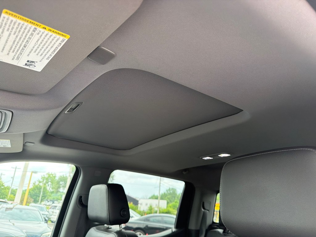 Used 2019 GMC Sierra 1500 SLT w/ SLT Premium Package AWD/4WD image 37