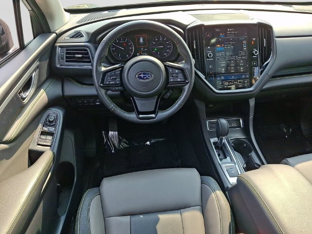 Used 2023 Subaru Ascent Onyx Edition AWD/4WD image 13
