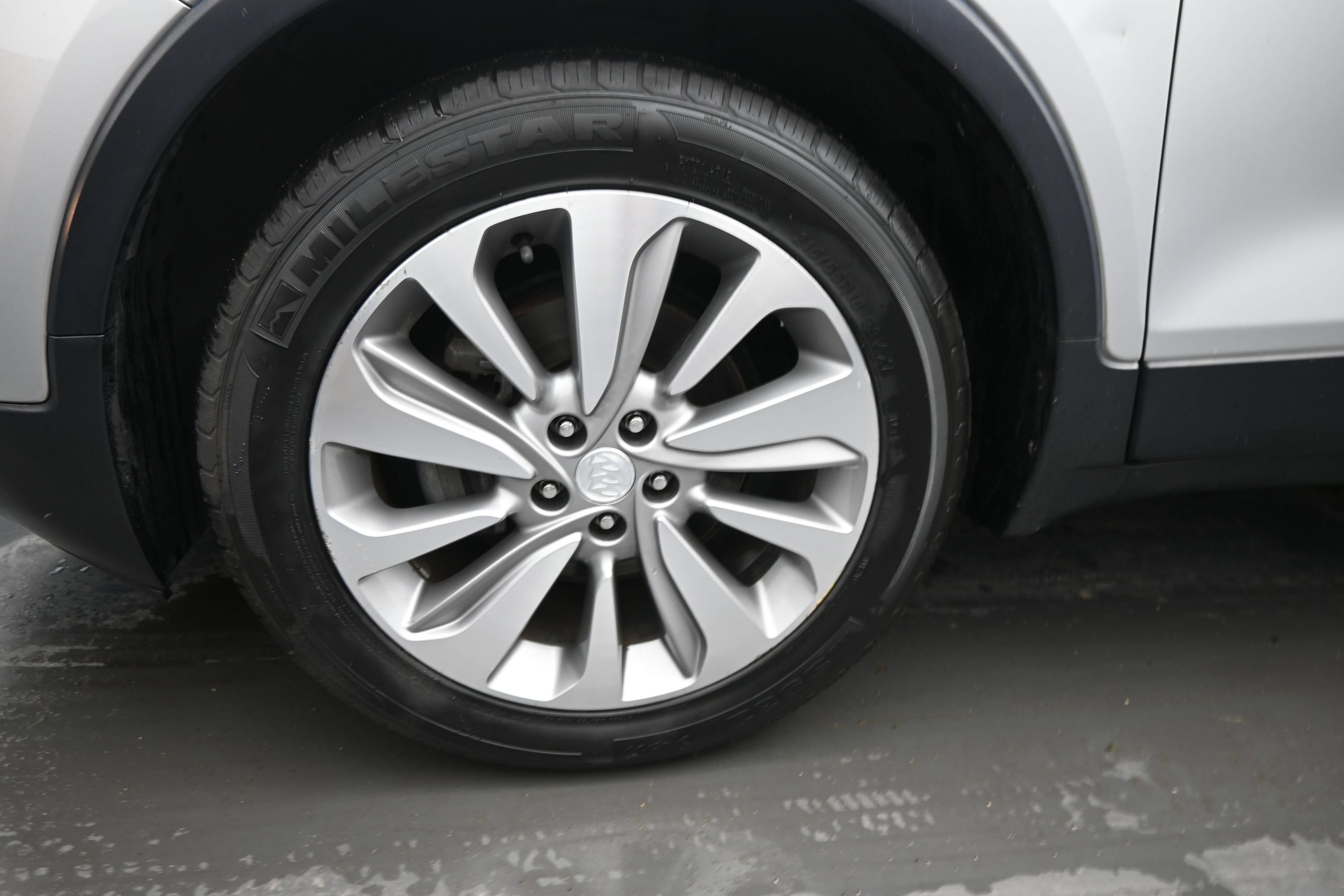Used 2019 Buick Encore Preferred w/ Safety Package FWD image 9