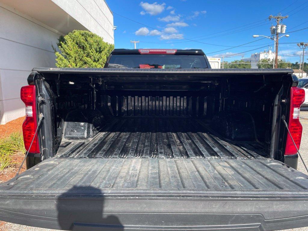 Used 2022 Chevrolet Silverado 1500 LT AWD/4WD image 11