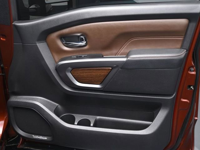 Used 2016 Nissan Titan Platinum Reserve image 33