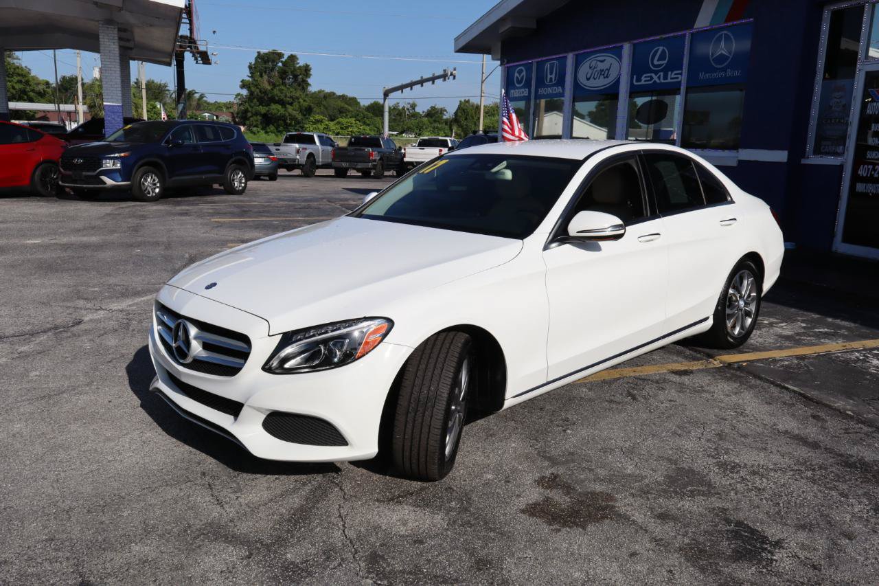 Used 2017 Mercedes-Benz C 300 Sedan image 7