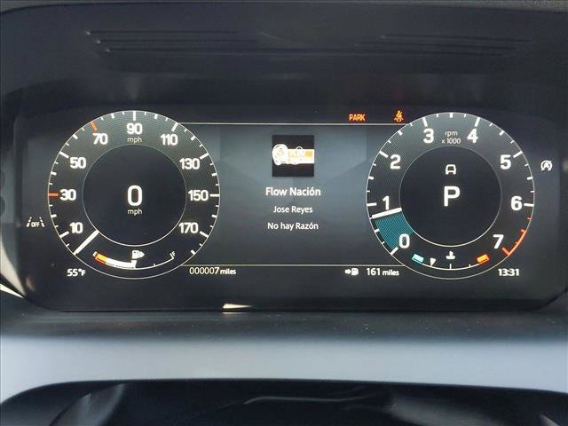 Used 2025 Land Rover Discovery Sport S image 11