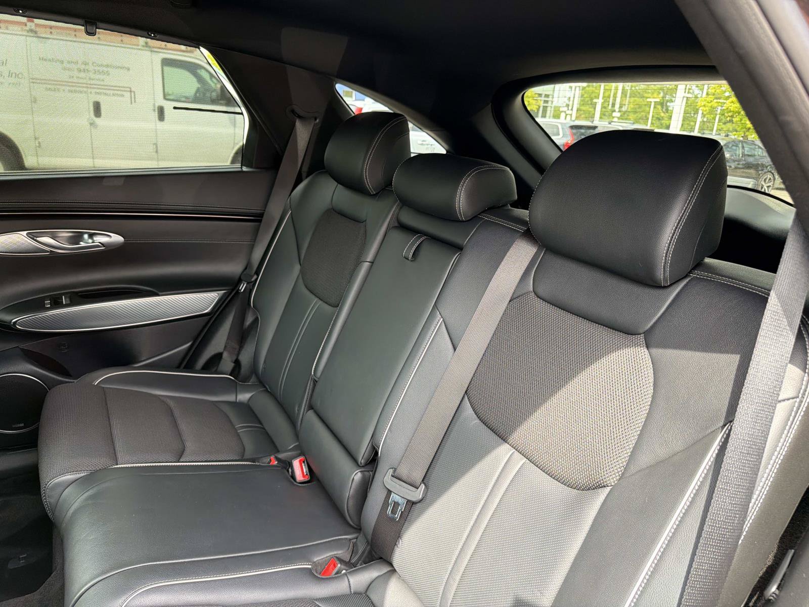 Used 2022 Genesis GV70 2.5T w/ Sport Prestige Package AWD/4WD image 13