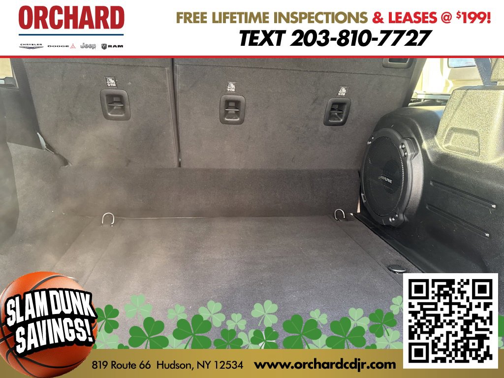 Used 2023 Jeep Wrangler Unlimited w/ Sun & Screen Package image 16