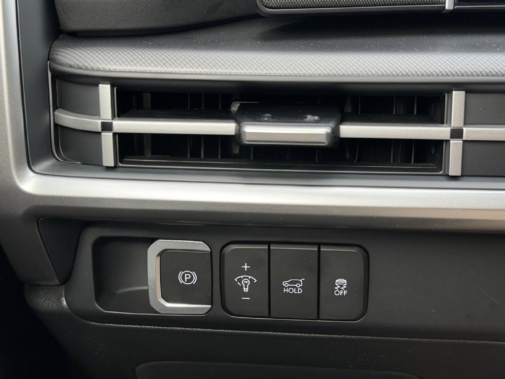 New 2026 Hyundai Santa Fe SE FWD image 22