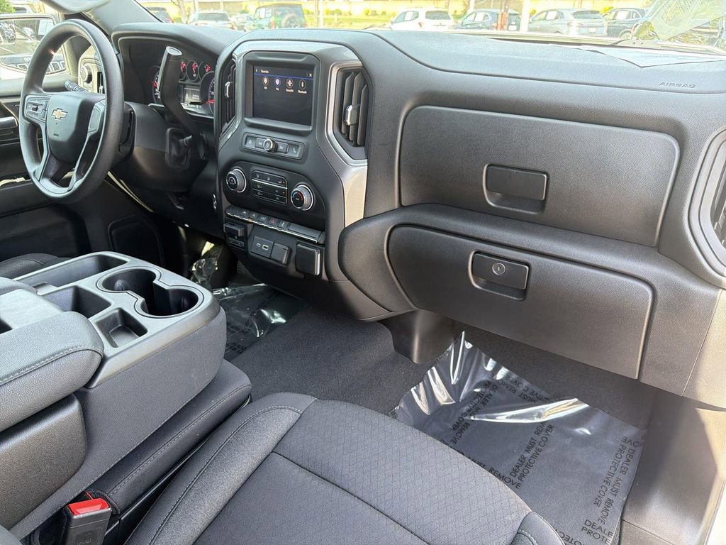 Used 2023 Chevrolet Silverado 1500 Custom w/ LPO, Dark Essentials Package image 31
