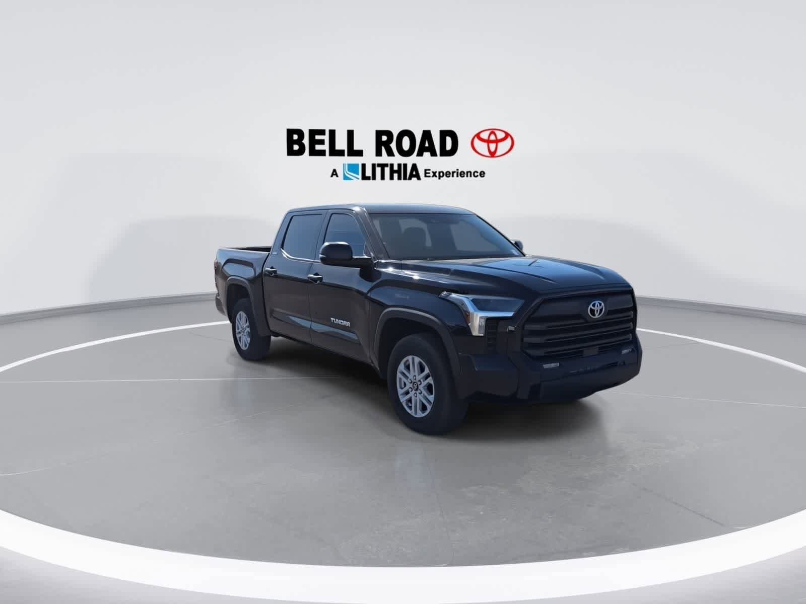 Used 2025 Toyota Tundra SR5 w/ SR5 Convenience Package AWD/4WD image 2