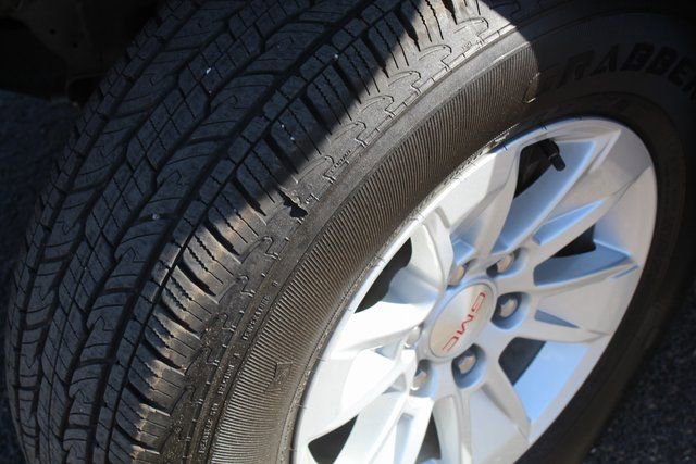 Used 2025 GMC Sierra 1500 Pro w/ Pro Value Package image 11