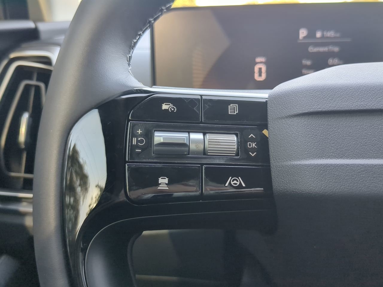 New 2026 Kia Sorento S image 25