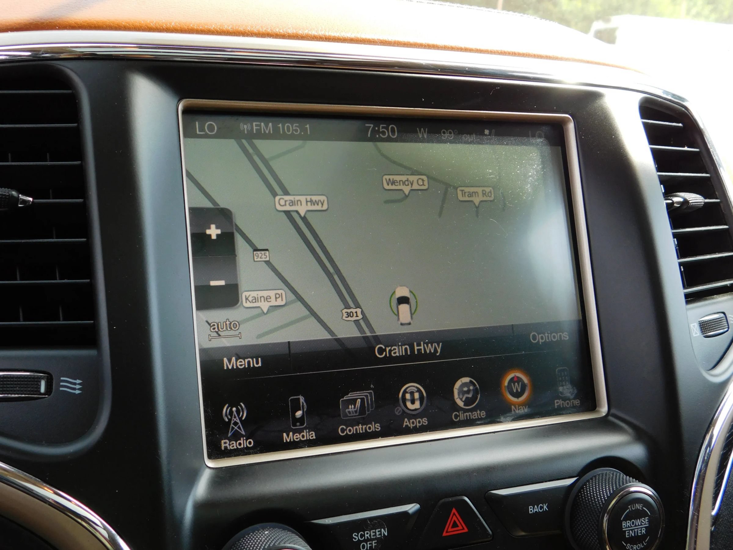 Used 2015 Jeep Grand Cherokee Summit w/ Platinum Series Group AWD/4WD image 22