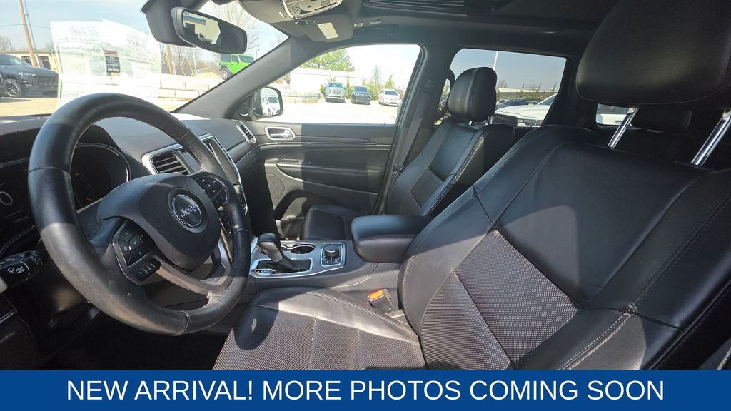 Used 2018 Jeep Grand Cherokee Limited w/ Luxury Group II image 11