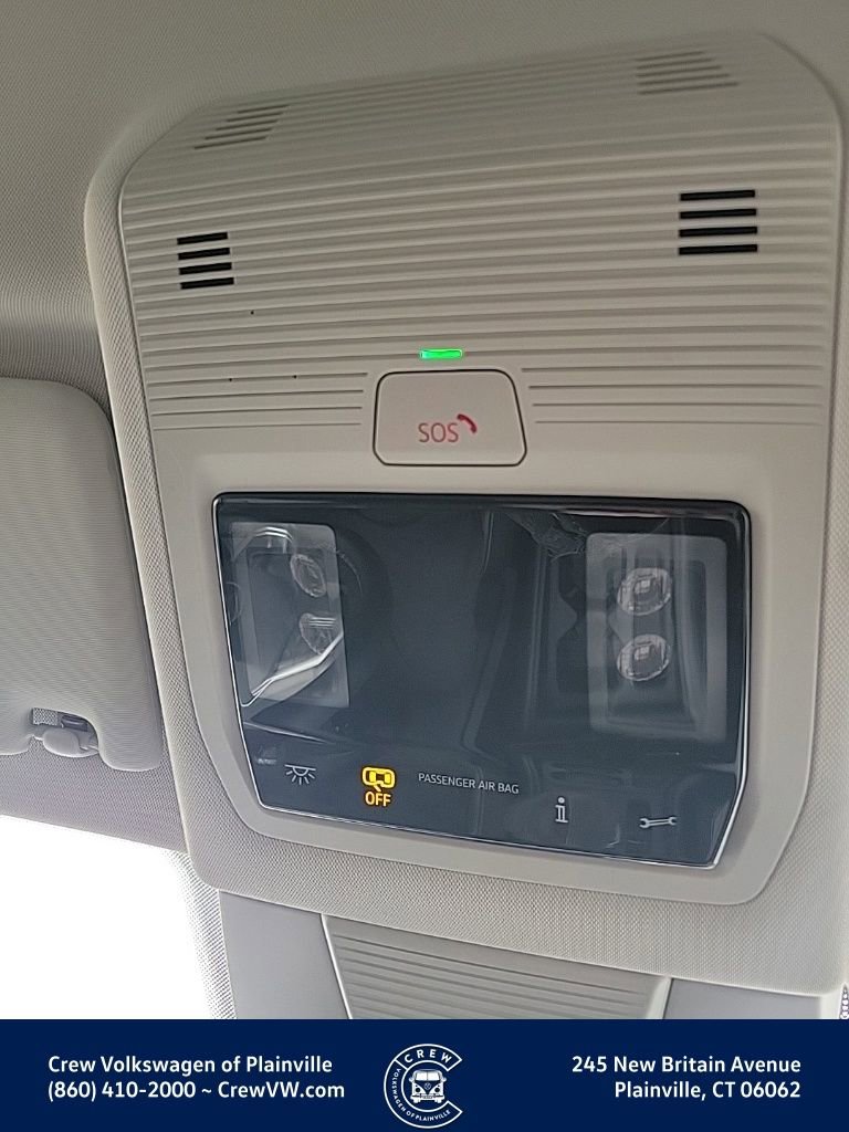 Certified 2025 Volkswagen Tiguan S image 11