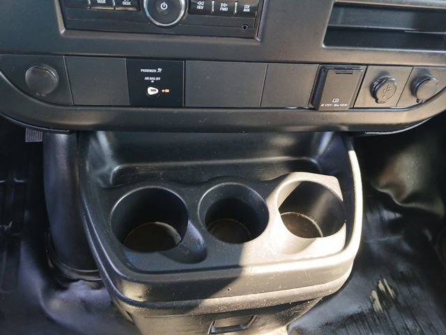 Used 2016 GMC Savana 3500 Extended image 13