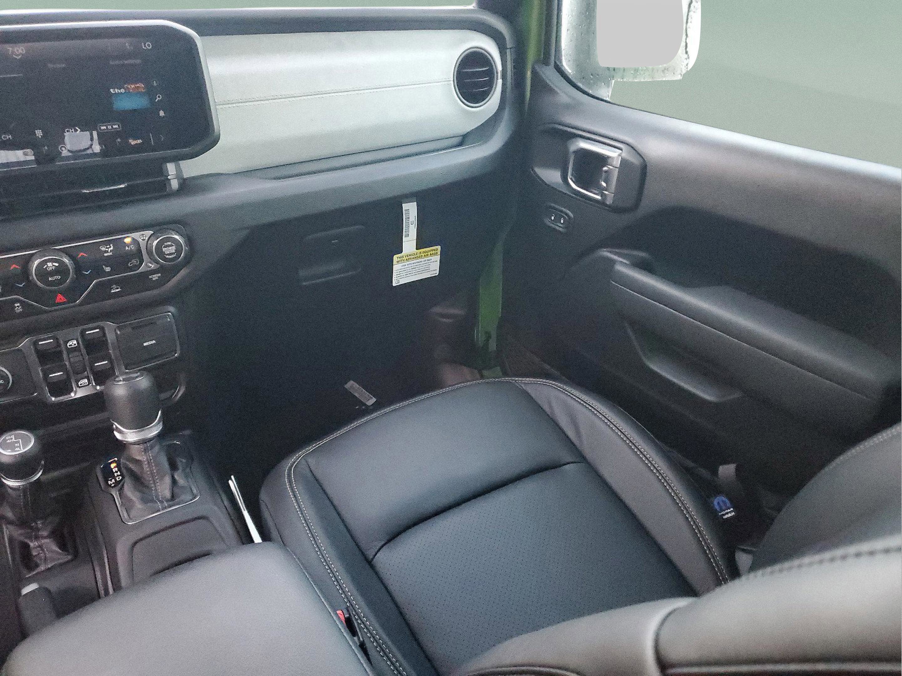 New 2025 Jeep Wrangler Sport S image 11