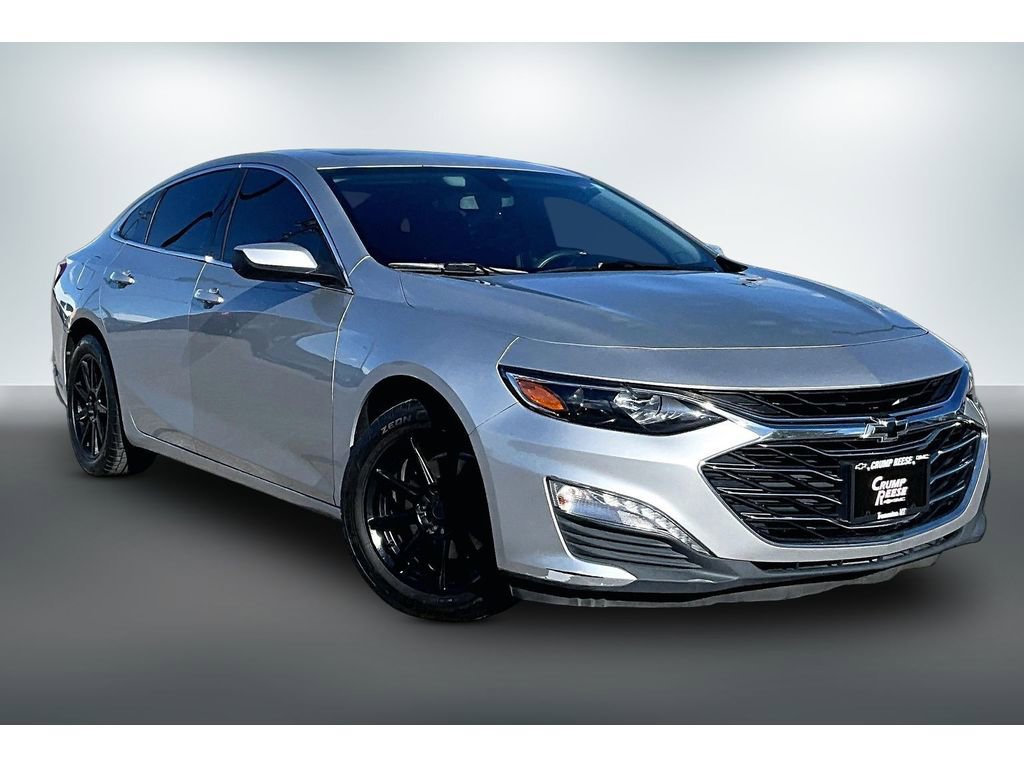 Used 2019 Chevrolet Malibu LT FWD image 3