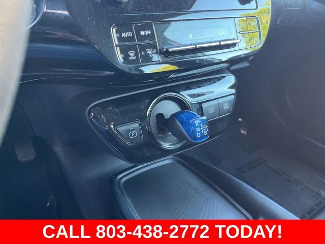 Used 2020 Toyota Prius LE FWD image 24