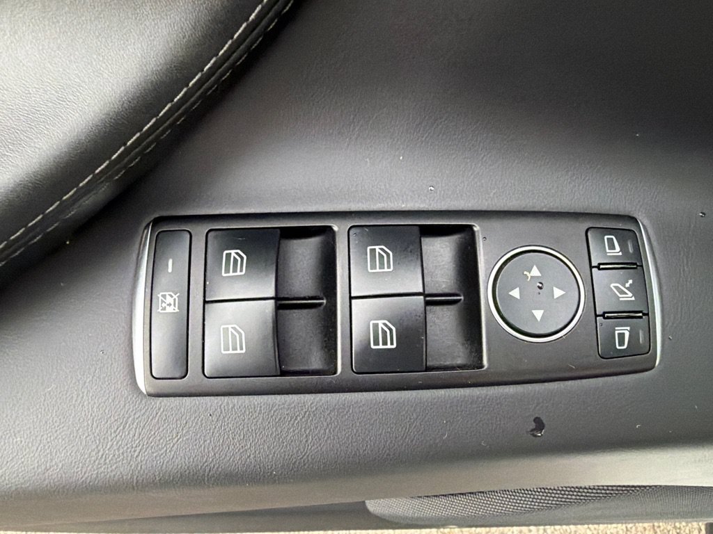 Used 2017 Tesla Model X 100D AWD/4WD image 49