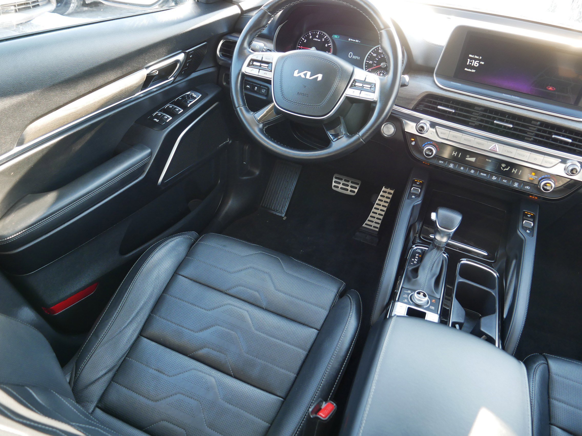 Certified 2022 Kia Telluride SX w/ SX Prestige Package image 9