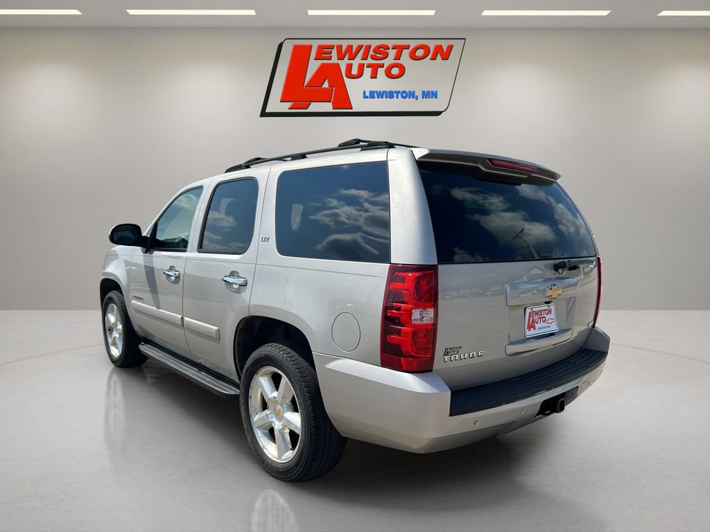 Used 2007 Chevrolet Tahoe LTZ w/ LTZ Preferred Equipment Group AWD/4WD image 11