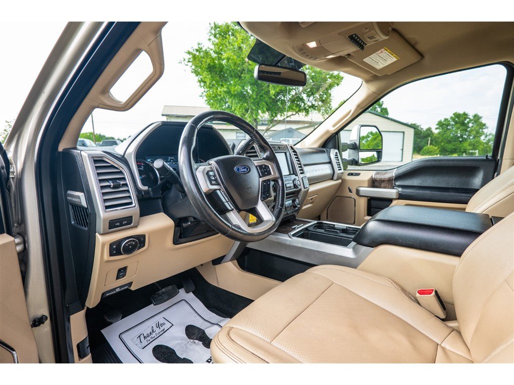 Used 2017 Ford F350 Lariat w/ Lariat Value Package AWD/4WD image 12