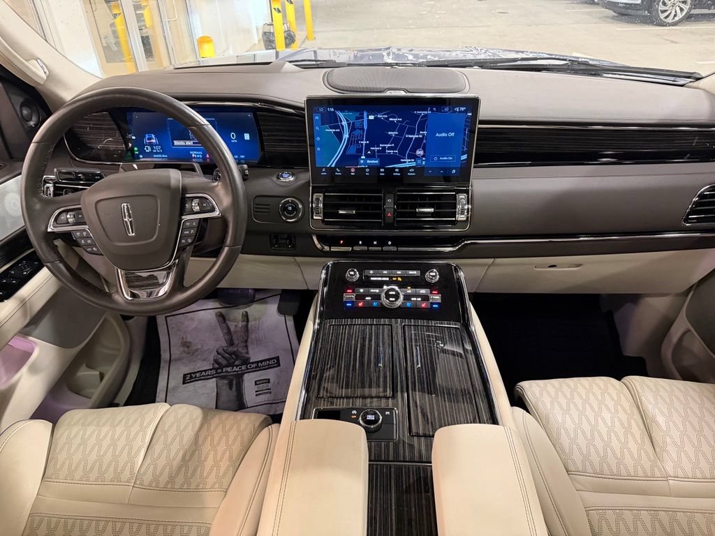 Used 2022 Lincoln Navigator L Black Label AWD/4WD image 24