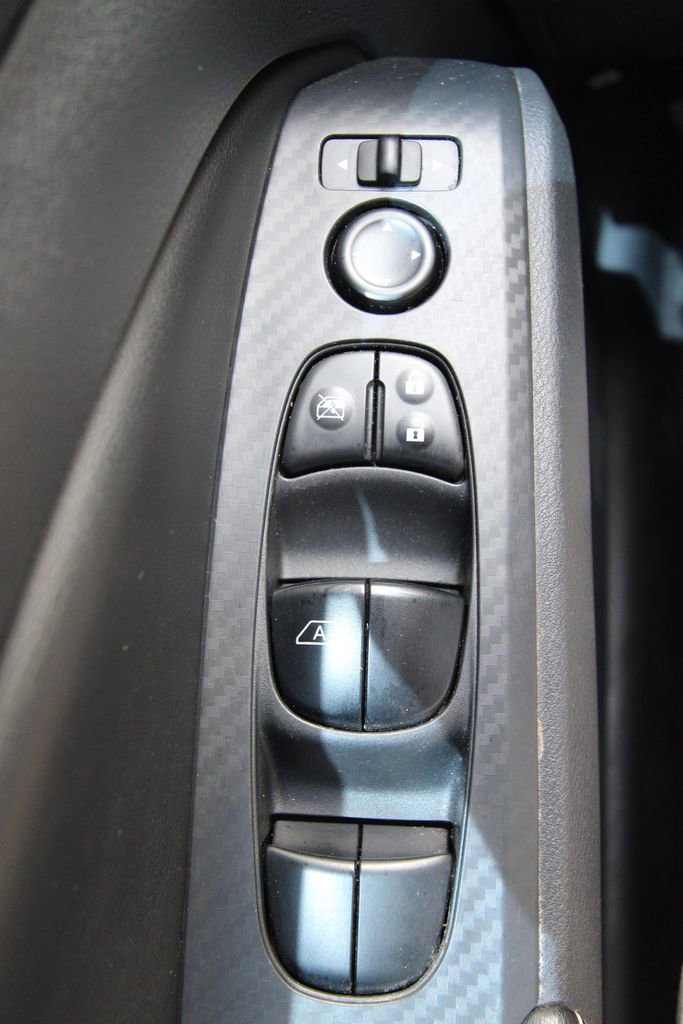 Used 2024 Nissan Altima 2.5 SV w/ SV Premium Package AWD/4WD image 24