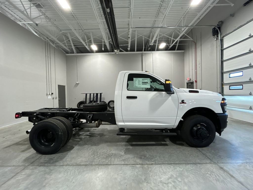New 2026 RAM 3500 Tradesman image 5