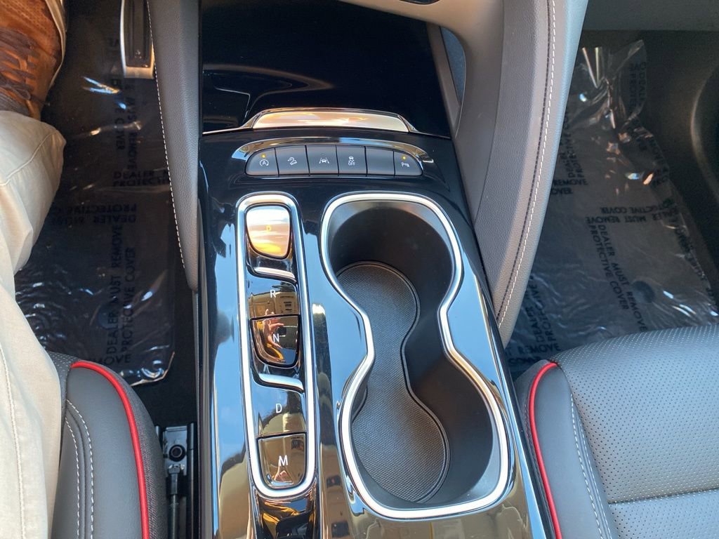 Used 2023 Buick Envision Essence w/ Technology Package I image 24