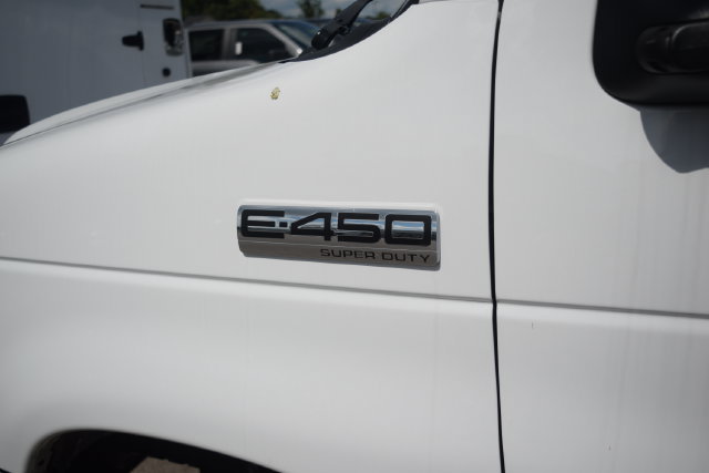 New 2027 Ford E-450 and Econoline 450 Super Duty w/ Power Equipment Group RWD image 16