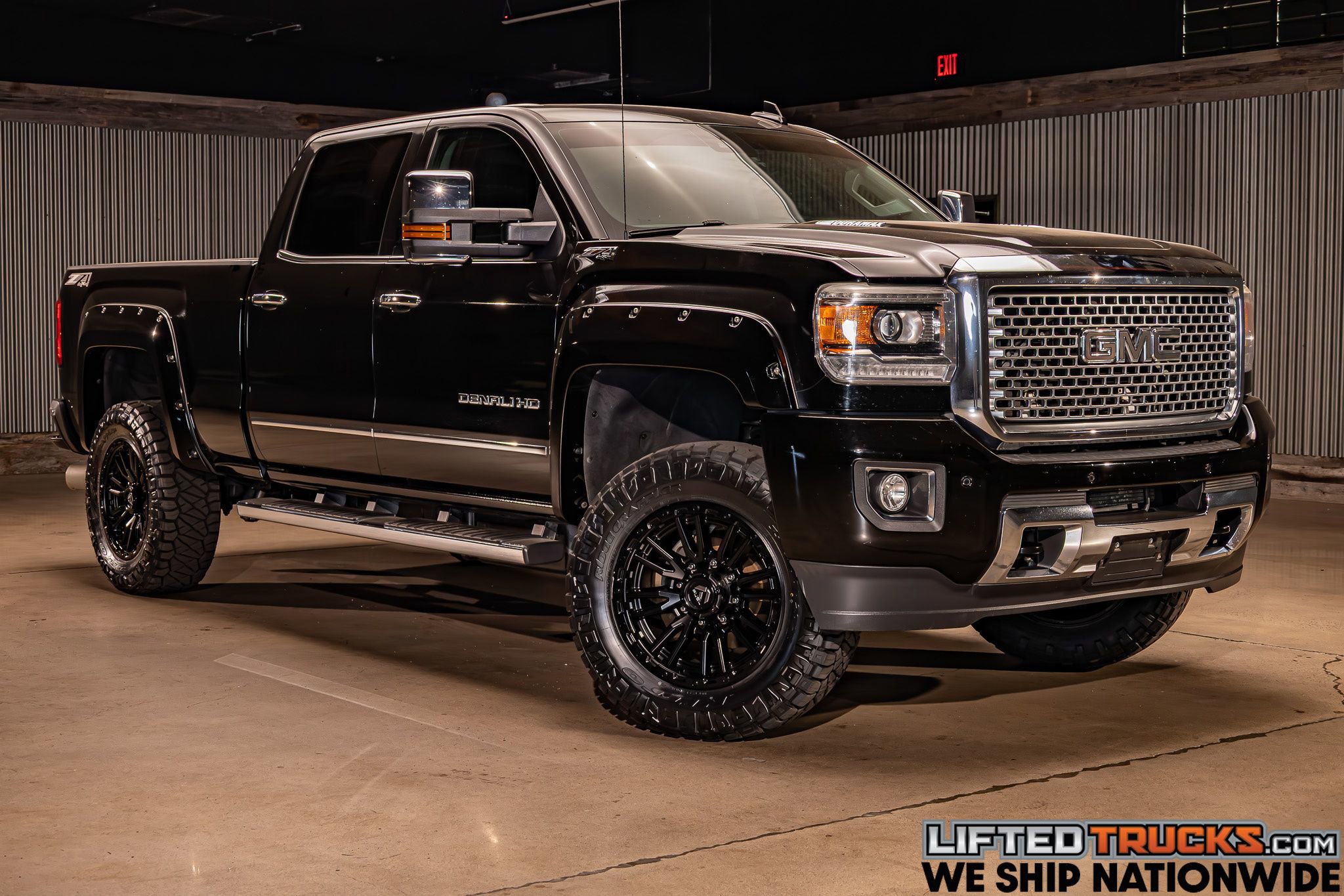 Used 2015 GMC Sierra 2500 Denali w/ Duramax Plus Package image 1
