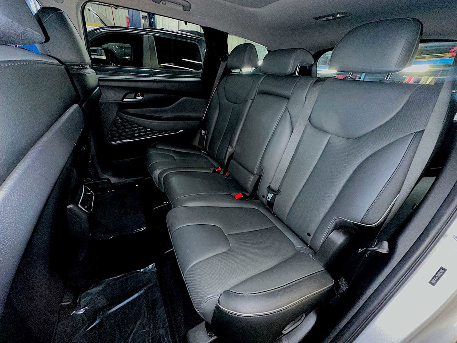 Used 2023 Hyundai Santa Fe Limited FWD image 25