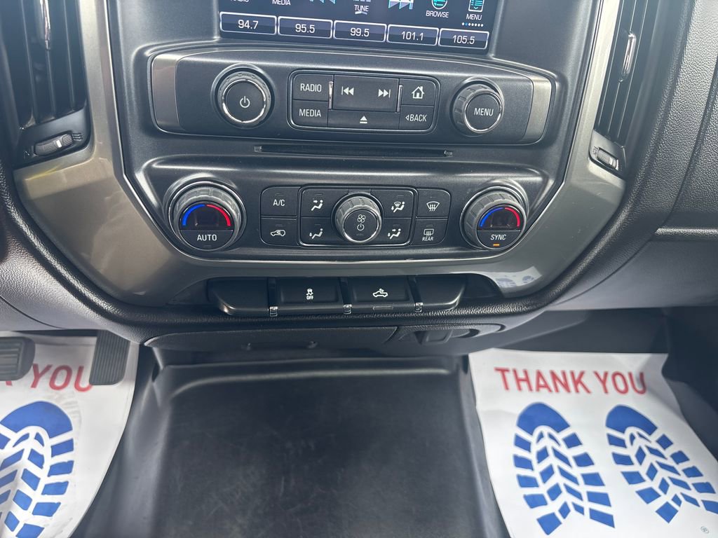 Used 2018 Chevrolet Silverado 1500 LT w/ All Star Edition AWD/4WD image 24