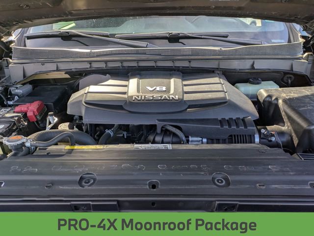 Used 2020 Nissan Titan PRO-4X w/ Pro-4x Convenience Package image 12