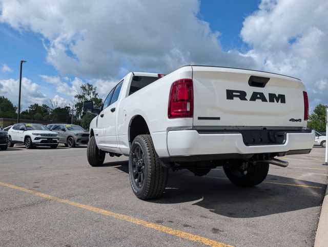 New 2026 RAM 2500 Big Horn AWD/4WD image 4