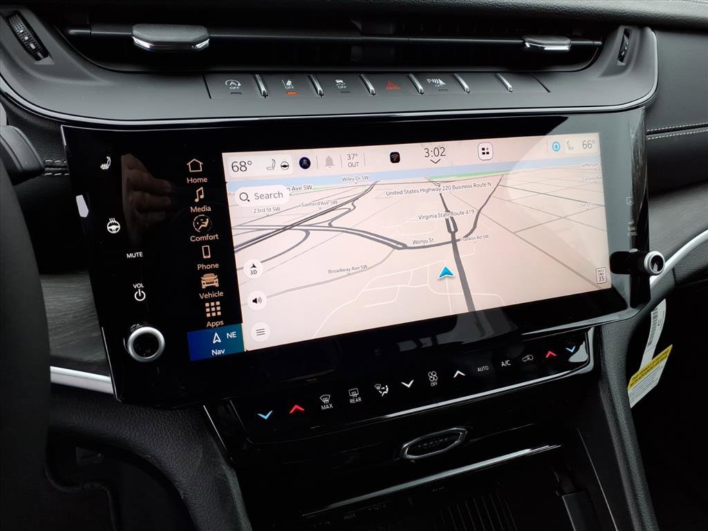 New 2026 Jeep Grand Cherokee Altitude image 22