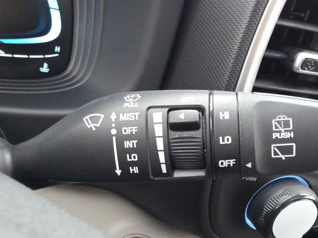 New 2026 Hyundai Venue SEL FWD image 9
