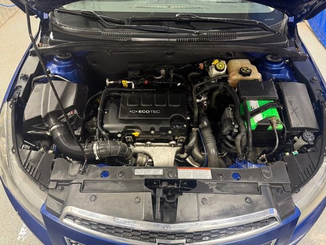 Used 2012 Chevrolet Cruze LT w/ RS Package FWD image 11
