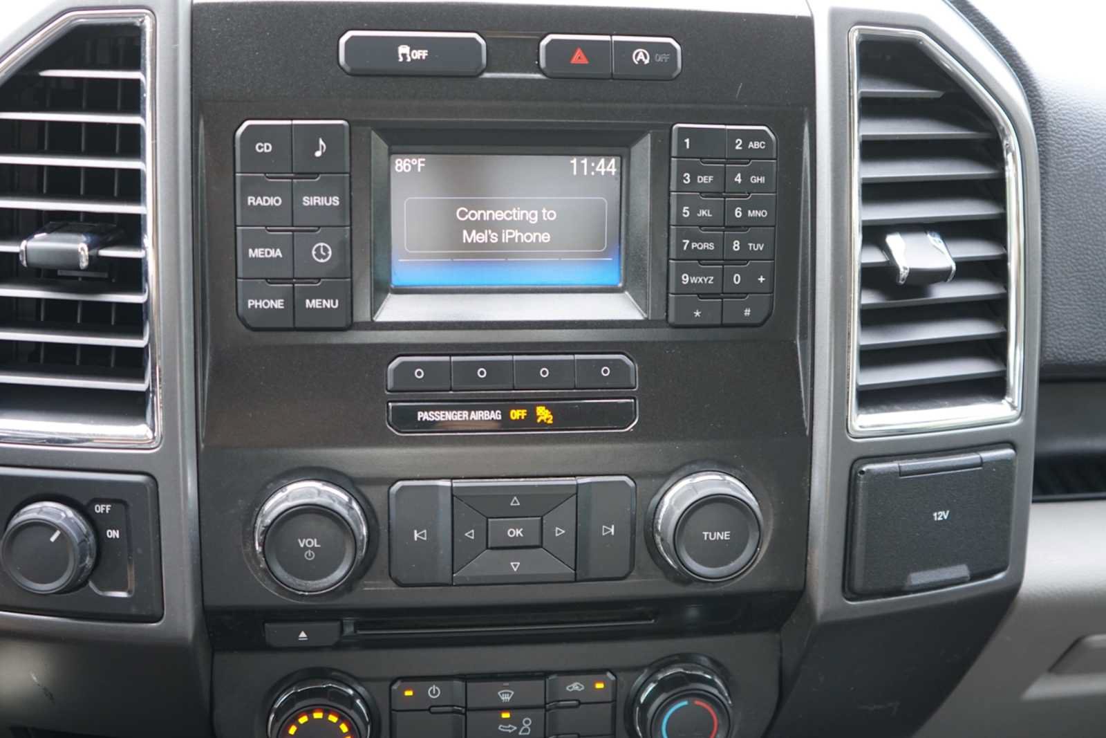 Used 2015 Ford F150 XLT w/ Equipment Group 301A Mid RWD image 12
