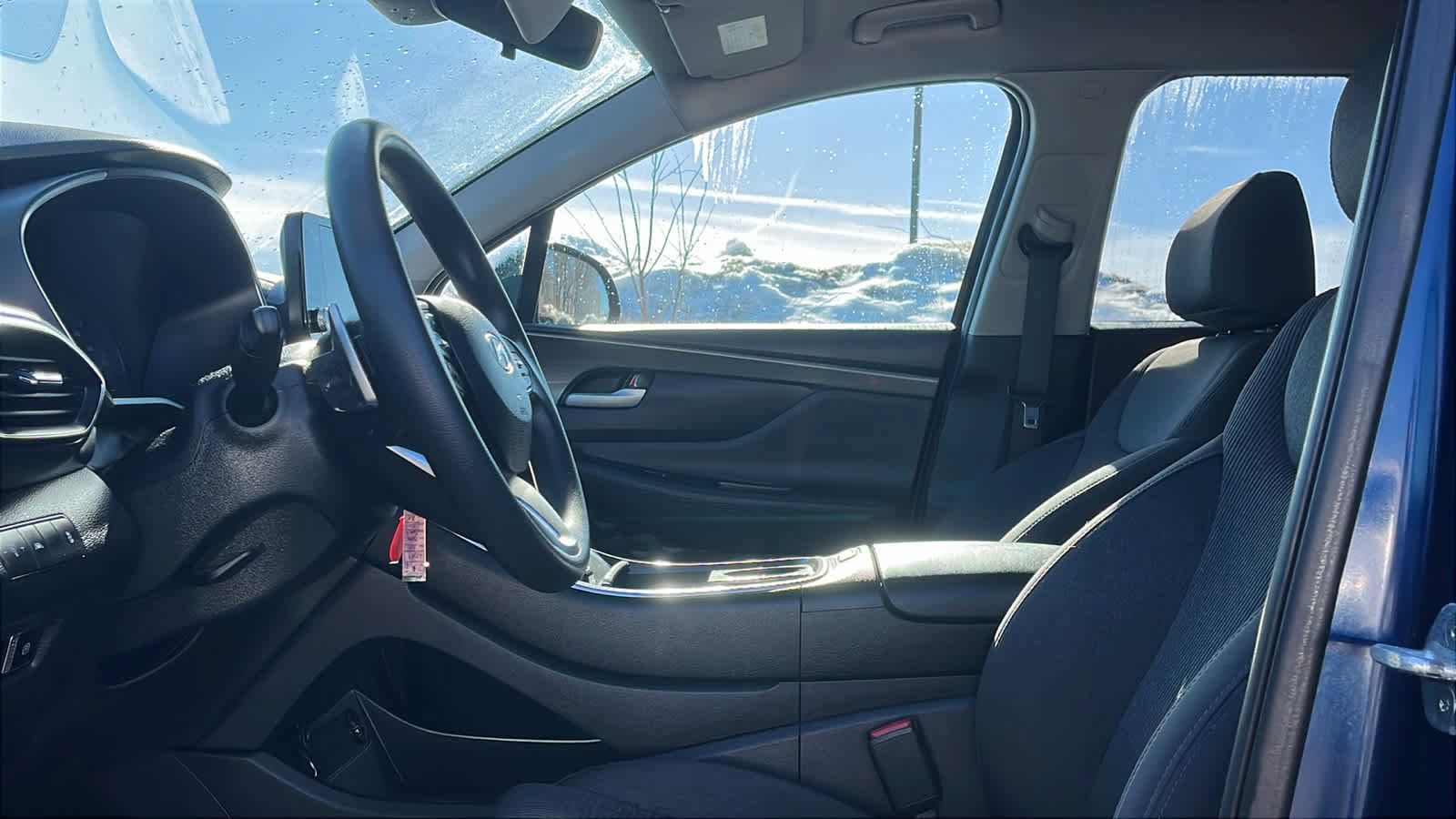 Used 2021 Hyundai Santa Fe SE image 10