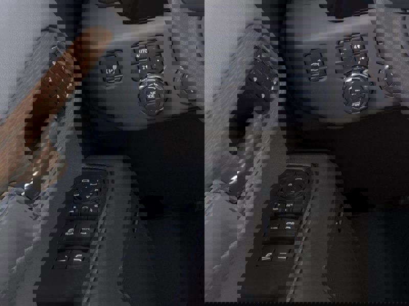 New 2025 GMC Sierra 2500 SLT w/ SLT Premium Package image 45